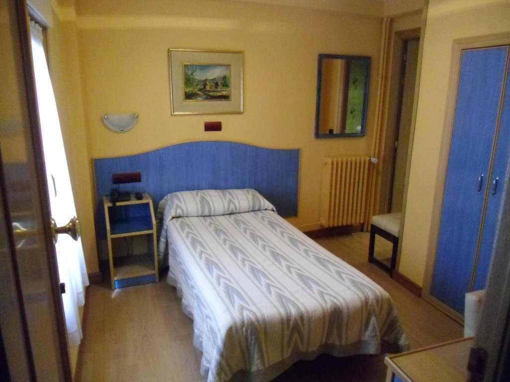 ليون Hostal Don Suero المظهر الخارجي الصورة