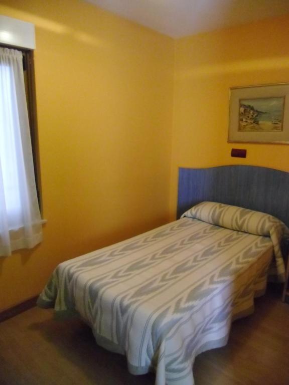ليون Hostal Don Suero المظهر الخارجي الصورة