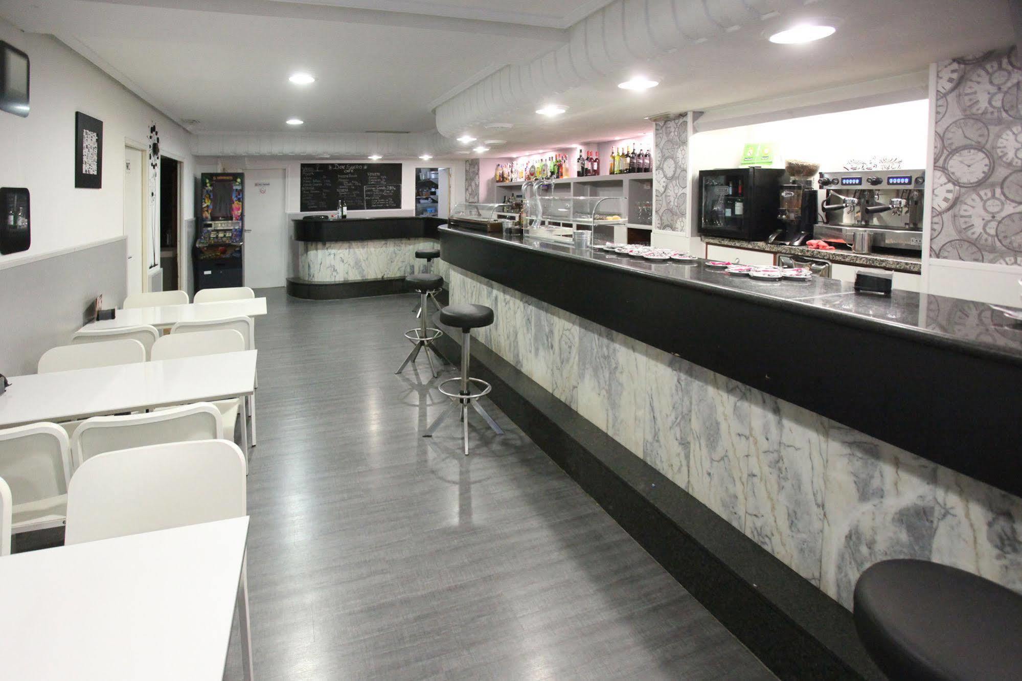 ليون Hostal Don Suero المظهر الخارجي الصورة